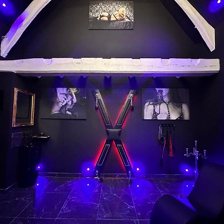 Loveroom De Luxe - Theme 50 Nuances De Grey Maison Privative Spa Insolite Douchy-les-Mines Buitenkant foto